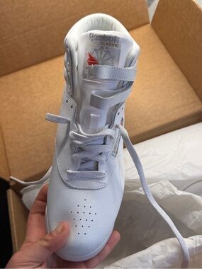 Reebok White High-Top Trainer with Red Flag Detail